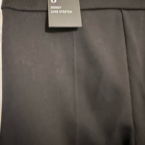 Women’s white house, black market skinny, luxe stretch jeans. NWT. New with tag. - Picture 2 of 4